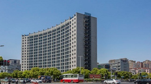 上海民潤(rùn)大廈：高性?xún)r(jià)比辦公空間，助力企業(yè)穩(wěn)健發(fā)展