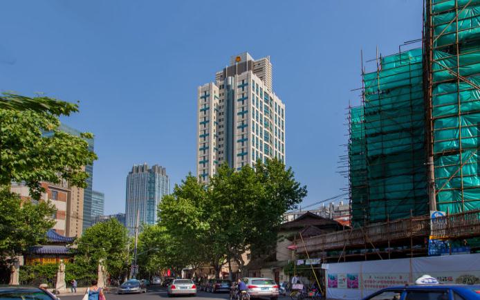 上海地產(chǎn)大廈：靈活面積，滿足企業(yè)多樣需求